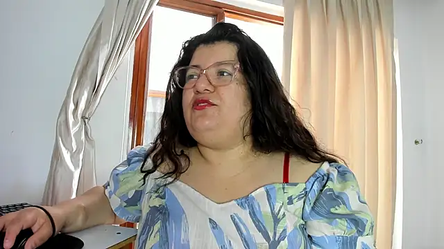 Snapshot of mystery_psique chatting on 03.10.26 mystery psique online show from 03.10.26