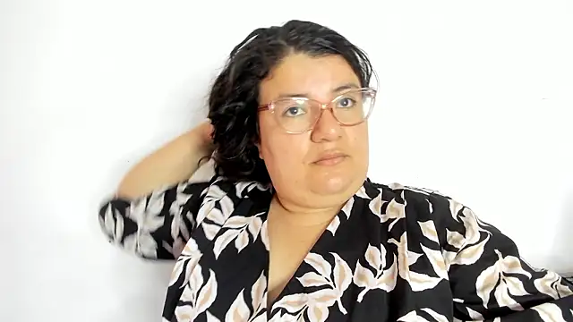 Snapshot of mystery_psique chatting on 03.18.26 mystery psique online show from 03.18.26