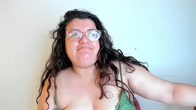 Snapshot of mystery_psique chatting on 03.26.26 mystery psique online show from 03.26.26