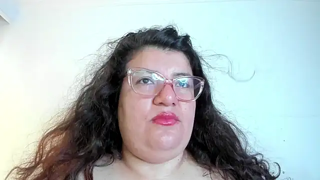 Snapshot of mystery_psique chatting on 04.07.26 mystery psique online show from 04.07.26