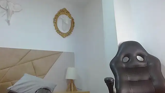 amanda ramirez online show from 01.10.26