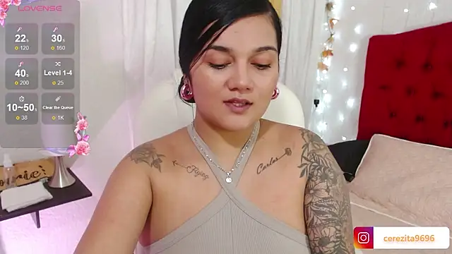 mia traveluxe online show from 09.18.25