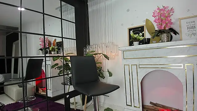 floraginette online show from 03.24.26