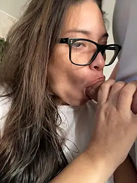 Snapshot of kate_rabittsex chatting on 02.20.25 kate rabittsex online show from 02.20.25