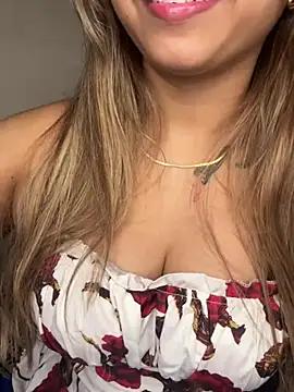 Scarlett 1819 online show from 07.29.26