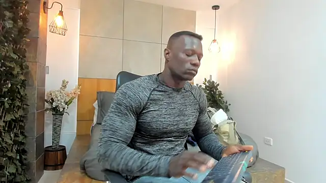 MarcusBlack  online show from 04.07.26