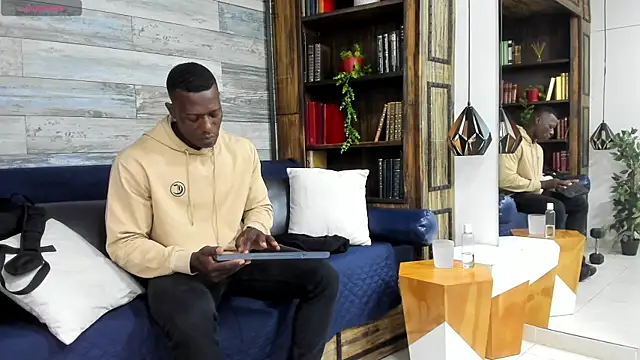 MarcusBlack  online show from 05.15.26