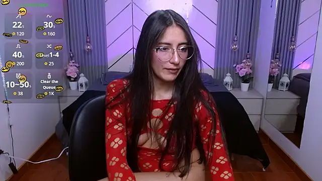 Snapshot of alesiamoore chatting on 03.20.26 alesiamoore online show from 03.20.26