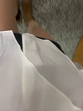 xiaoyuan01 online show from 10.29.25