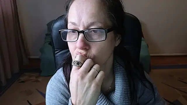 Ronda Roni online show from 01.12.26