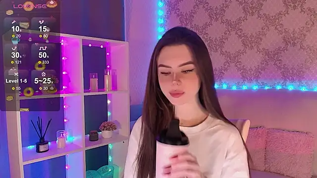 Snapshot of HolyMiax chatting on 02.08.26 HolyMiax online show from 02.08.26