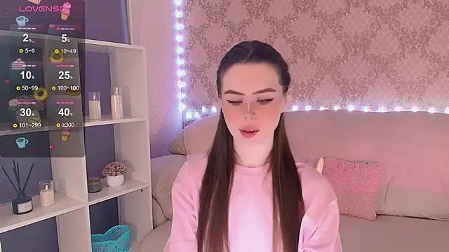 Snapshot of HolyMiax chatting on 03.02.26 HolyMiax online show from 03.02.26