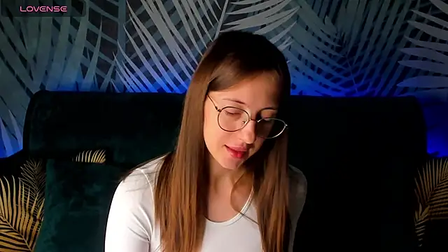 ChristyCrayme online show from 11.22.25