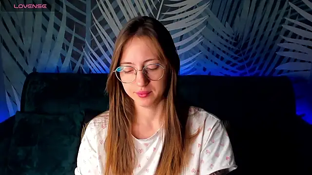 ChristyCrayme online show from 12.03.25