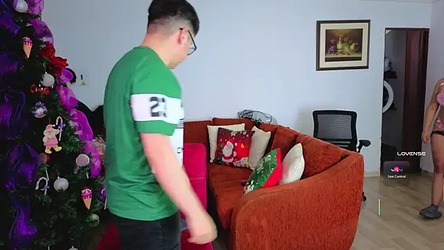 Cleo Ace online show from 12.21.25