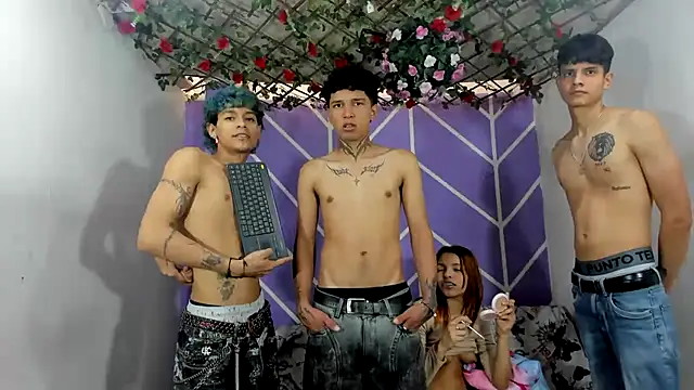 Snapshot of Bastian_boyshot77 chatting on 10.18.25 Bastian boyshot77 online show from 10.18.25