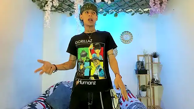 Snapshot of Bastian_boyshot77 chatting on 11.07.25 Bastian boyshot77 online show from 11.07.25