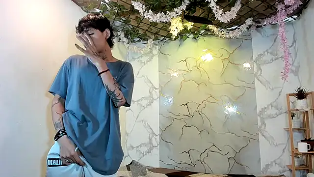 Bastian boyshot77 online show from 06.18.26