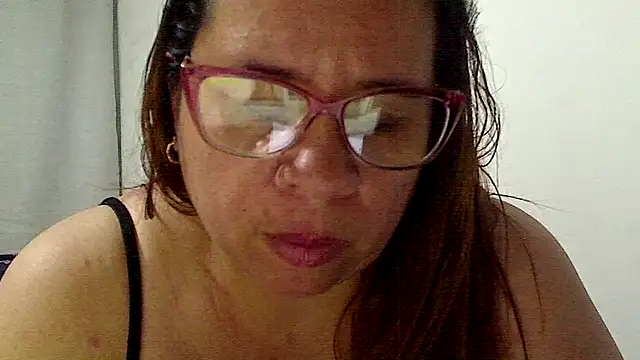 Snapshot of luciana69hot chatting on 06.08.26 luciana69hot online show from 06.08.26