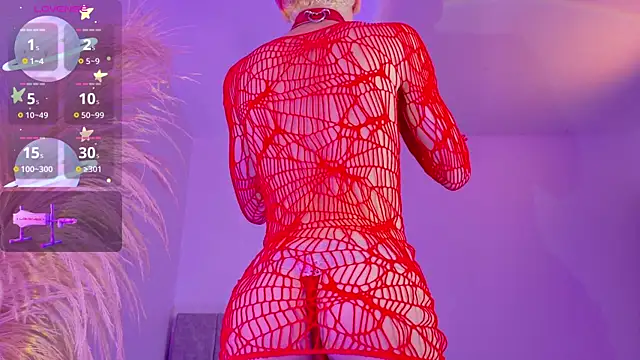 liiamluna  online show from 11.26.25