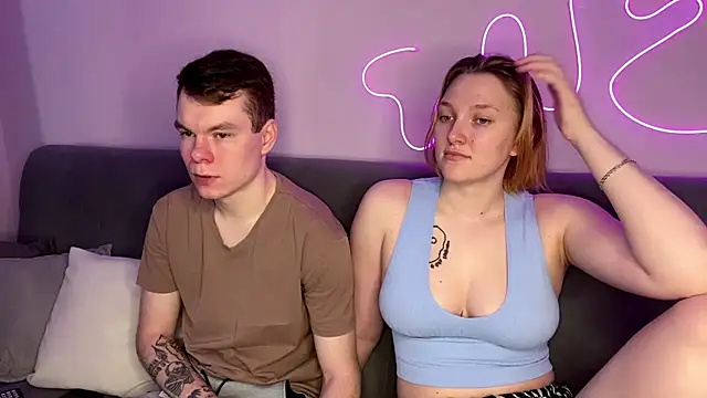 julielourens online show from 12.03.25