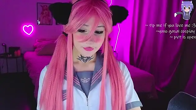 Snapshot of your_little_eva chatting on 02.01.26 your little eva online show from 02.01.26