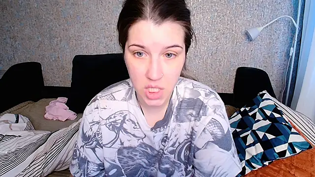 CherryZlata online show from 12.15.25