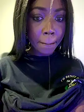 Snapshot of Alexia_24 chatting on 12.02.25 Alexia 24 online show from 12.02.25