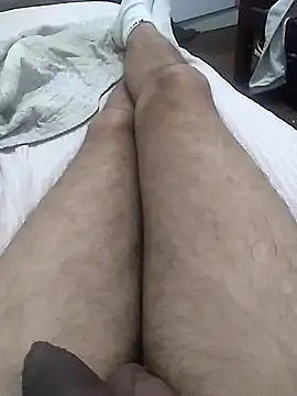 Snapshot of GuilhermeYuree chatting on 09.26.25 GuilhermeYuree online show from 09.26.25