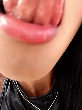 Juliana Xander online show from 09.16.25