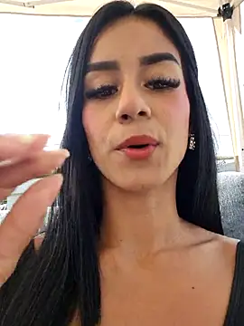 Juliana Xander online show from 01.14.26