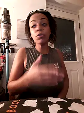 Lusty Lexi90 online show from 10.22.25