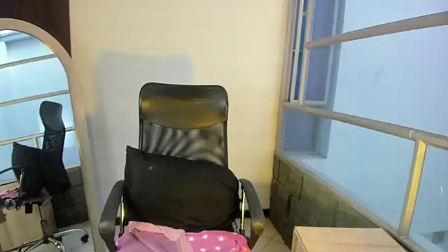 Pamela Squirtt online show from 09.15.25