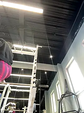 Ninazhang online show from 11.04.25