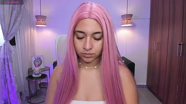 DANDARA THOM online show from 10.24.25