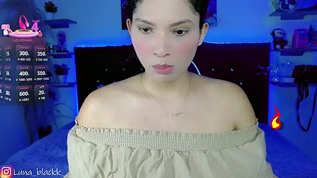 Luna blackk online show from 10.09.25