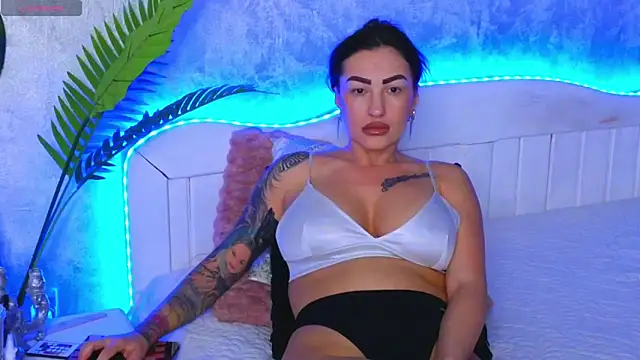 Aelorya online show from 09.26.25