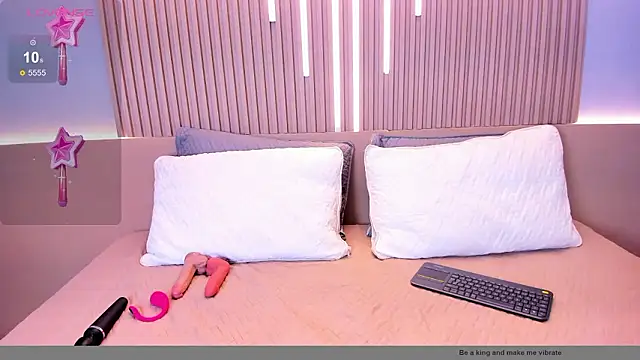 Camile cute online show from 02.27.26