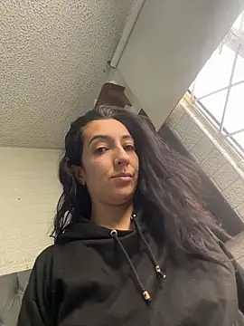 Snapshot of SALOME_KORLAND chatting on 10.25.25 SALOME KORLAND online show from 10.25.25