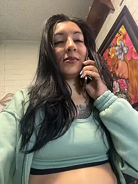 Snapshot of SALOME_KORLAND chatting on 11.12.25 SALOME KORLAND online show from 11.12.25