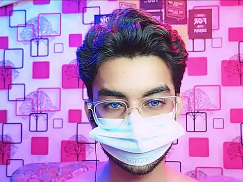 Snapshot of ChiseledCharm chatting on 10.10.25 ChiseledCharm online show from 10.10.25