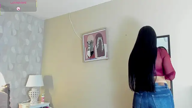 Snapshot of isabella_milf_ chatting on 10.11.25 isabella milf online show from 10.11.25