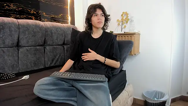 Snapshot of Diamond_twink chatting on 03.20.26 Diamond twink online show from 03.20.26