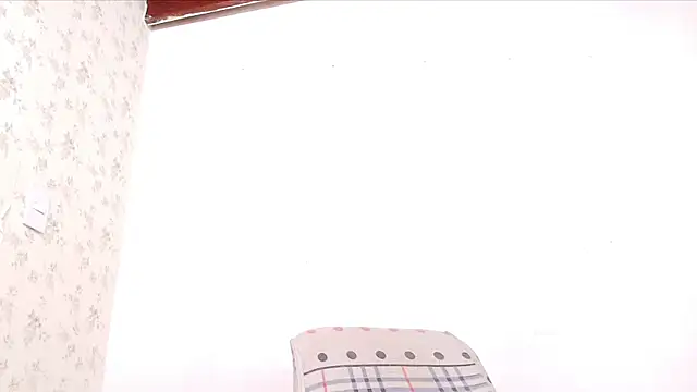 Snapshot of celeste_moonx chatting on 10.18.25 celeste moonx online show from 10.18.25