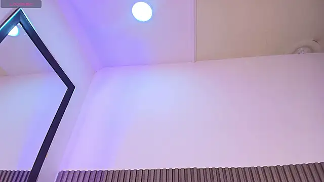 Snapshot of ZOETTAYLOR chatting on 05.16.26 ZOETTAYLOR online show from 05.16.26