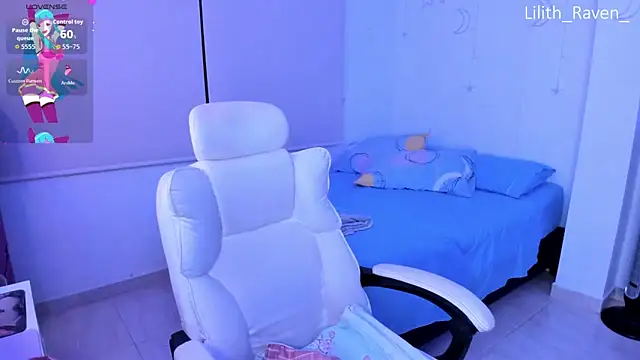 Lilith Raven  online show from 11.03.25