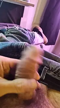 Snapshot of David1982qq chatting on 09.23.25 David1982qq online show from 09.23.25