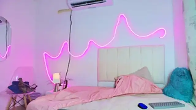 Snapshot of Andre_lezcano chatting on 02.21.26 Andre lezcano online show from 02.21.26