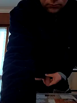 Snapshot of Alessio1987 chatting on 02.13.26 Alessio1987 online show from 02.13.26