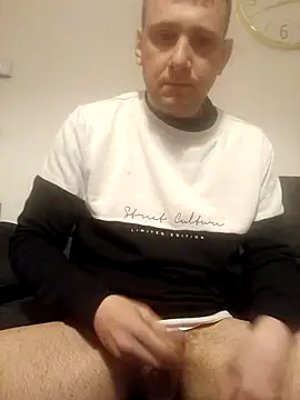 Snapshot of Alessio1987 chatting on 02.24.26 Alessio1987 online show from 02.24.26